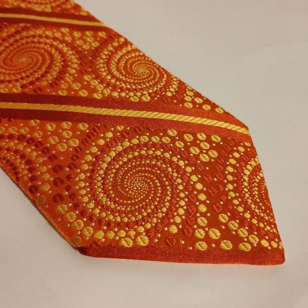 Ted Baker London Geometric  100% Silk Tie.
